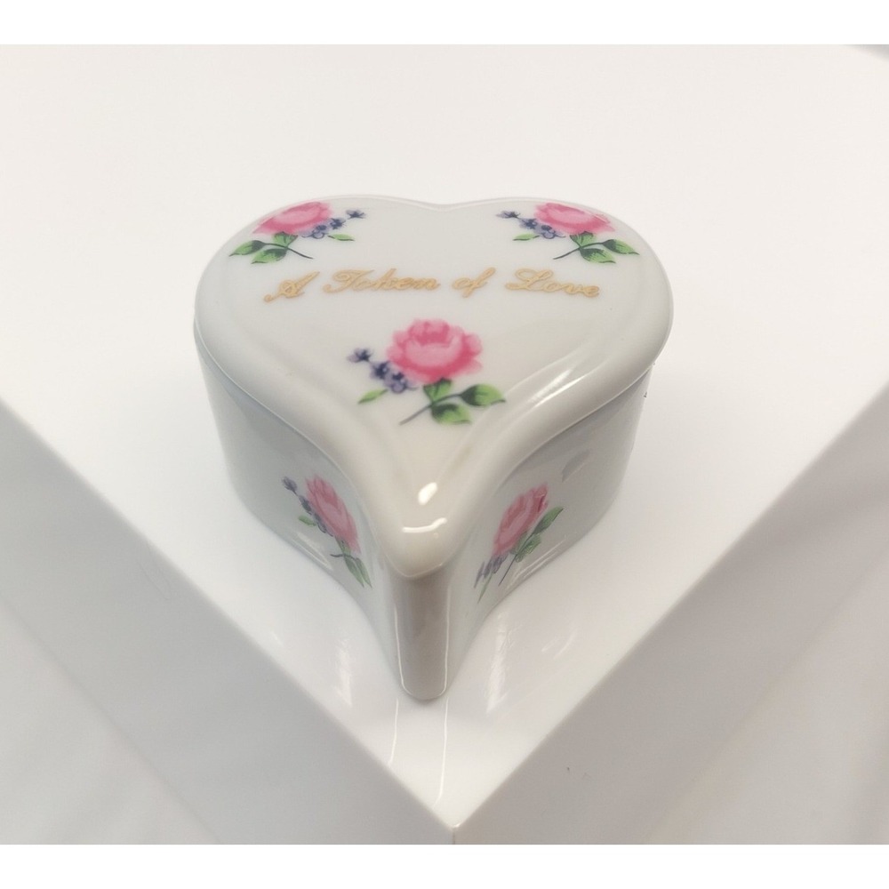 Vtg LEFTON Hand Painted Pink Roses HEART SHAPED PORCELAIN TRINKET BOX 1"x2"